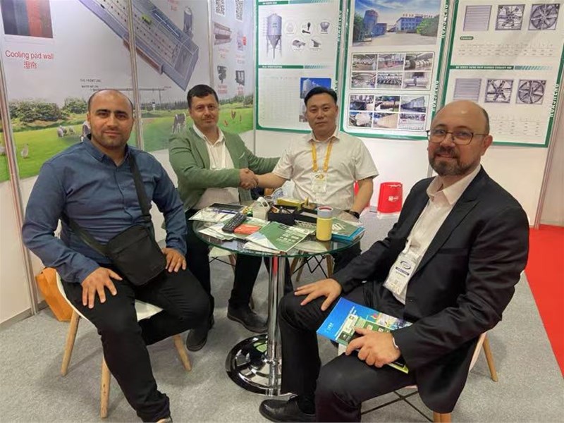 山東華盛溫控設備有限公司閃耀2025年土耳其伊斯坦布爾畜牧展覽會